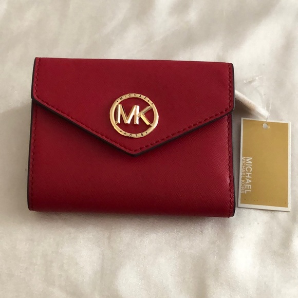 Michael Kors Greenwich Medium Envelope Leather Trifold Wallet Color Crimson NWT - Picture 13 of 16